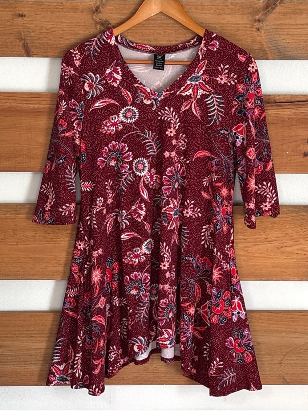 Lildy Long Floral Accented Tunic Elbow Sleeves V-Neck Preppy Chic Size S-M